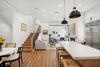 611.5 Jasmine Ave in Newport Beach, CA - Building Photo - Building Photo