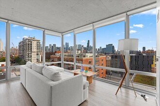 728 N Morgan St in Chicago, IL - Foto de edificio - Building Photo