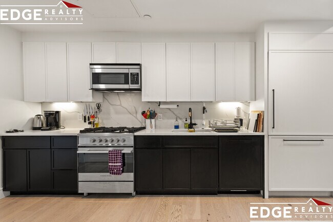 11 Lothrop St, Unit 503 in Boston, MA - Building Photo - Building Photo