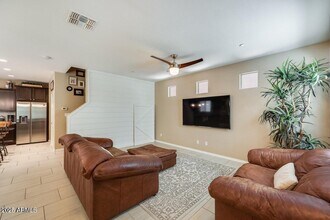 9160 W Coolbrook Ave in Peoria, AZ - Building Photo - Building Photo