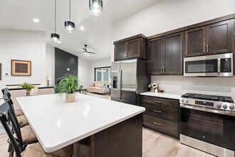 1107 S Foss Ave in Sioux Falls, SD - Building Photo - Building Photo