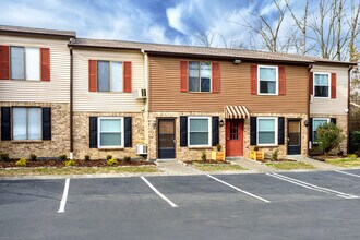 Glastonbury Woods in Nashville, TN - Foto de edificio - Building Photo