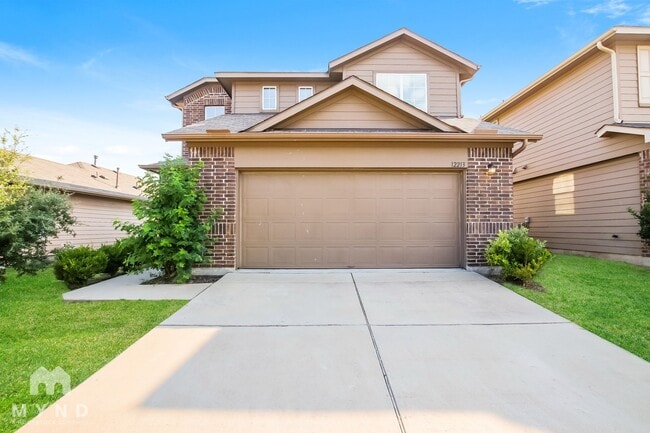 property at 12213 Waterford Run Way