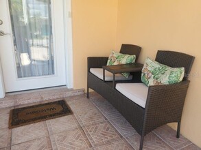 423 Matares Dr in Punta Gorda, FL - Foto de edificio - Building Photo