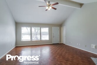 19323 Bristlestar Dr in Katy, TX - Building Photo - Building Photo