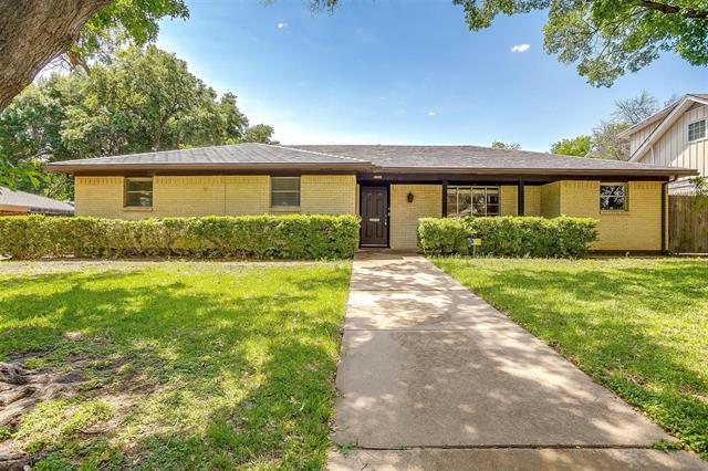4605 Barwick Dr in Fort Worth, TX - Building Photo
