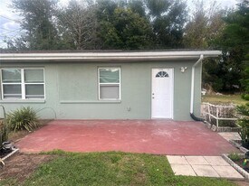 6740 Dairy Rd in Zephyrhills, FL - Building Photo