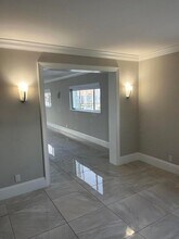 155 Yacht Club Dr in North Palm Beach, FL - Building Photo - Building Photo