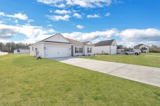 181 Sunflower Cir NE in Ludowici, GA - Building Photo - Building Photo