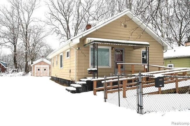 property at 2225 Hoff St