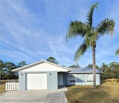 9611 S Orange Blossom Blvd in Sebring, FL - Building Photo