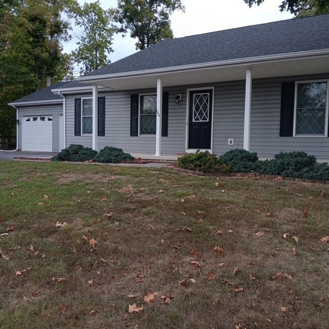 property at 199 Basin Dr