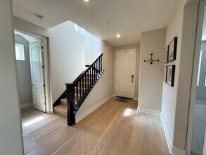 6620 Solterra Vista Pkwy in San Diego, CA - Building Photo - Building Photo