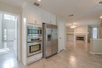 147 Shelter Rock Ct in Spring, TX - Building Photo - Building Photo