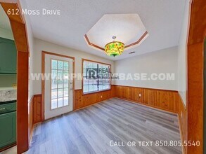 612 Moss Dr in Crestview, FL - Building Photo - Building Photo