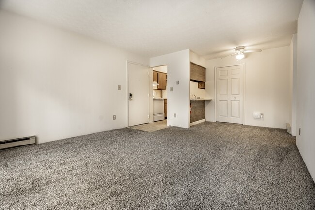 Autumn Woods Apartments in Miamisburg, OH - Foto de edificio - Building Photo