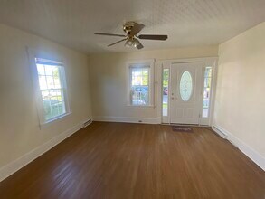 108 Johnson St in New Kensington, PA - Building Photo - Building Photo