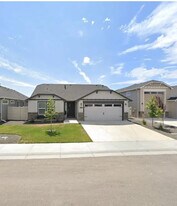 5779 E Garby St in Nampa, ID - Building Photo