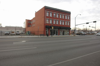 Savoy Apartments in Yakima, WA - Building Photo - Building Photo