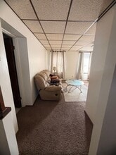 203 Wood St in Tarentum, PA - Building Photo - Building Photo