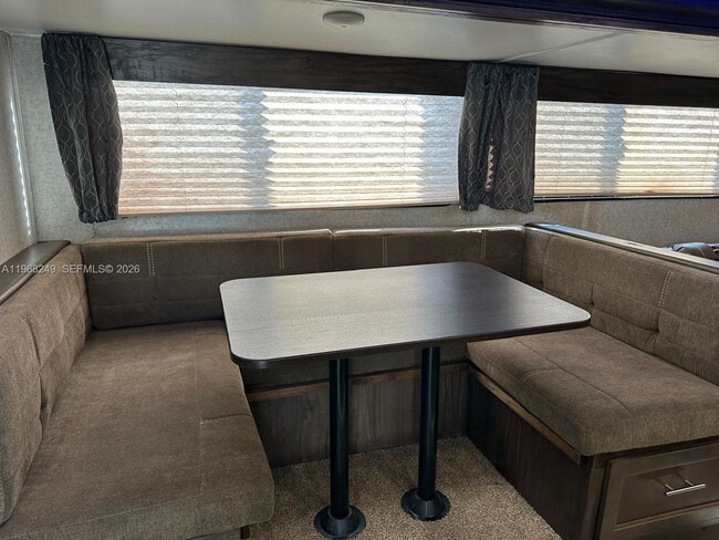 3211 SW 47th Ave in West Park, FL - Building Photo - Building Photo