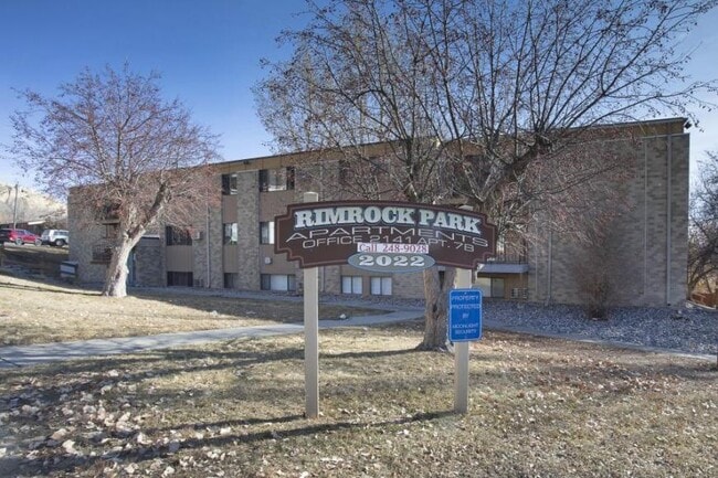 property at 2022 Burnstead Dr