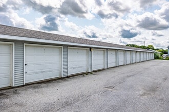 Timbercreek Apartments in Ames, IA - Foto de edificio - Building Photo
