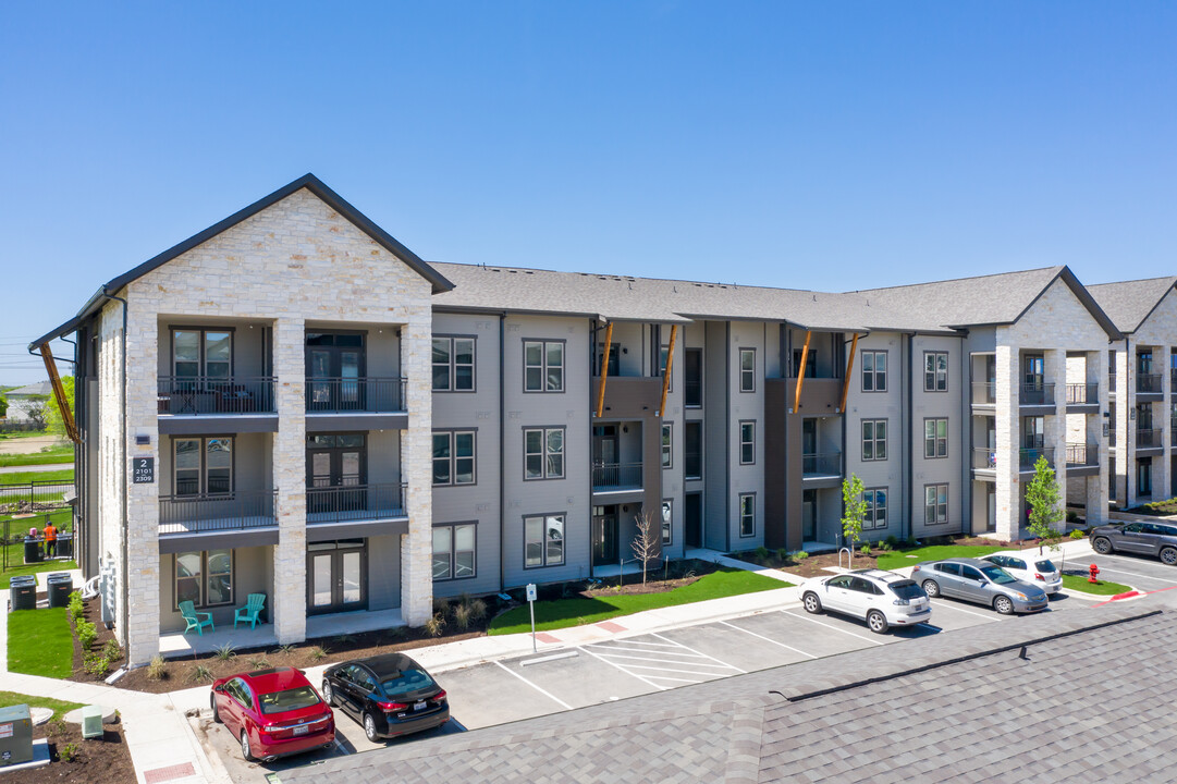 Citadel at Tech Ridge in Austin, TX - Foto de edificio