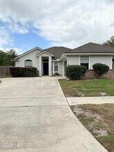 2892 Golden Pond Blvd in Orange Park, FL - Building Photo - Building Photo