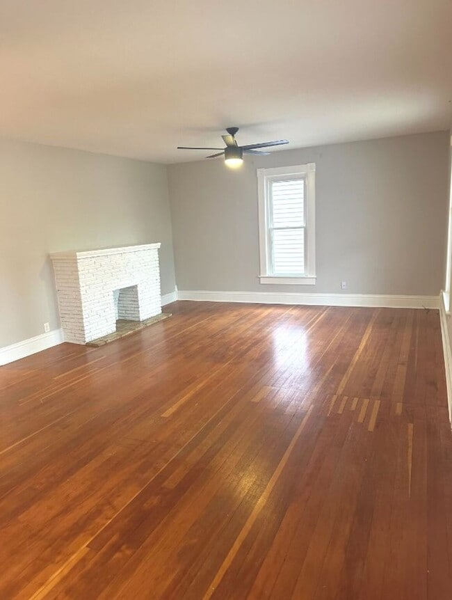 812 N Corona St in Colorado Springs, CO - Building Photo - Building Photo