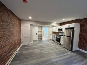 10 Wellington St in Boston, MA - Building Photo - Building Photo