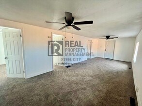 2802 Lakeview Ave in Pueblo, CO - Building Photo - Building Photo