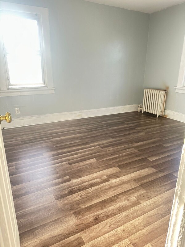 214 Chamberlain Ave, Unit 2 in Paterson, NJ - Building Photo - Building Photo