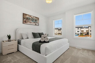 2231-2281 81 St S W in Calgary, AB - Building Photo - Building Photo