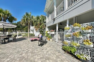 100 Beach Dr in Destin, FL - Building Photo - Building Photo