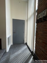 1026 Commonwealth, Unit 405 in Boston, MA - Building Photo - Building Photo