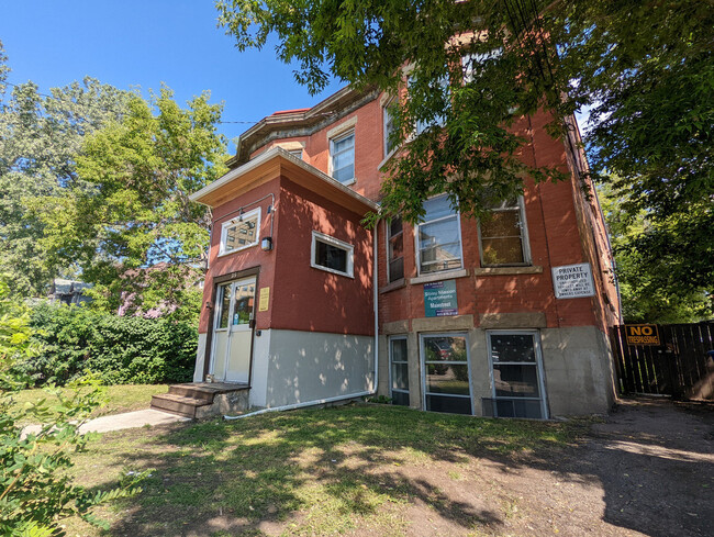 Sibley Mission Apartments in Calgary, AB - Building Photo - Building Photo