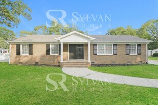 12245 Taragate Dr in Charlotte, NC - Building Photo