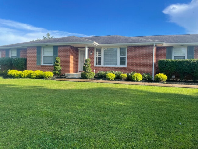 property at 208 General Roberts Dr