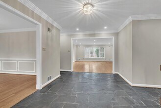 8616 Chateau Dr in Potomac, MD - Building Photo - Building Photo