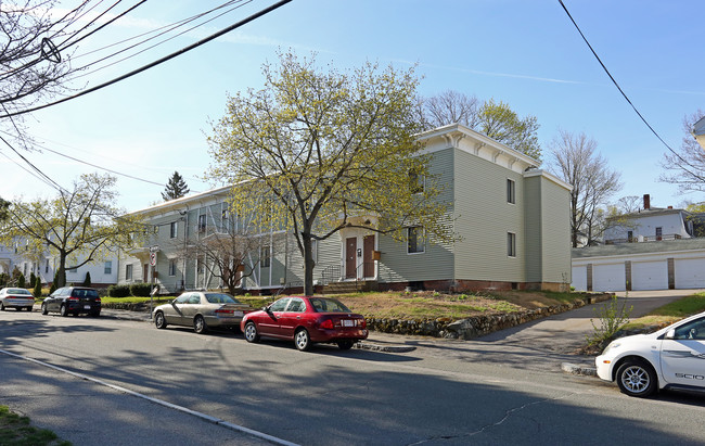 Brown Street Apartments in Waltham, MA - Building Photo - Building Photo