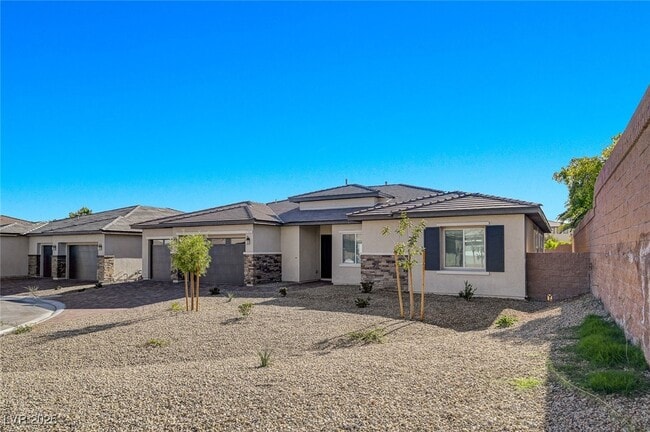 property at 555 Jerry Bird Ct