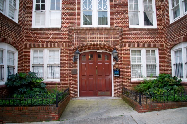 155 3rd St NE, Unit Unit 10 in Atlanta, GA - Foto de edificio - Building Photo