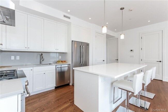 108 Mamaroneck Ave in Mamaroneck, NY - Building Photo - Building Photo