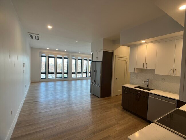 property at 1950 Washington St