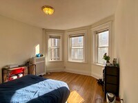 110 Warren St photo'