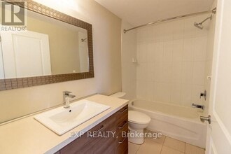 375 Scott St in St Catharines, ON - Building Photo - Building Photo