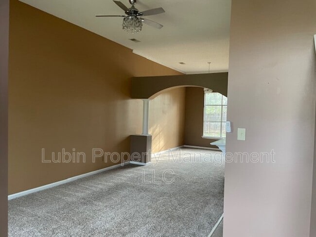 5474 Hidden Meadows Dr in Arlington, TN - Building Photo - Building Photo