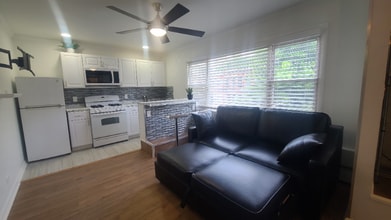 589 Bramhall Ave in Jersey City, NJ - Building Photo - Building Photo
