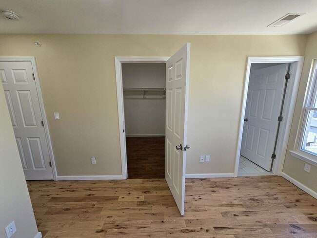 53 Philip Pl in Irvington, NJ - Building Photo - Building Photo